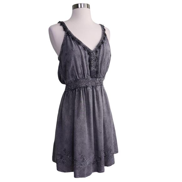 raya sun Dresses & Skirts - Raya Sun Burnout Sun Dress Womens Size Medium Distressed Gray Elastic Waist